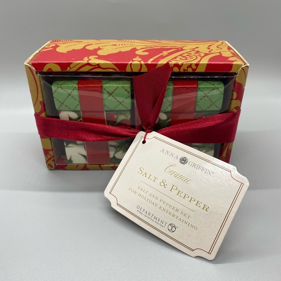 NWT Dept. 56 Christmas Hollyberry Salt and Pepper Shakers - Picture 2 of 6